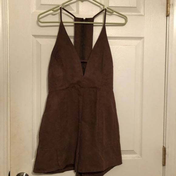 ROMPER - Picture 2 of 2